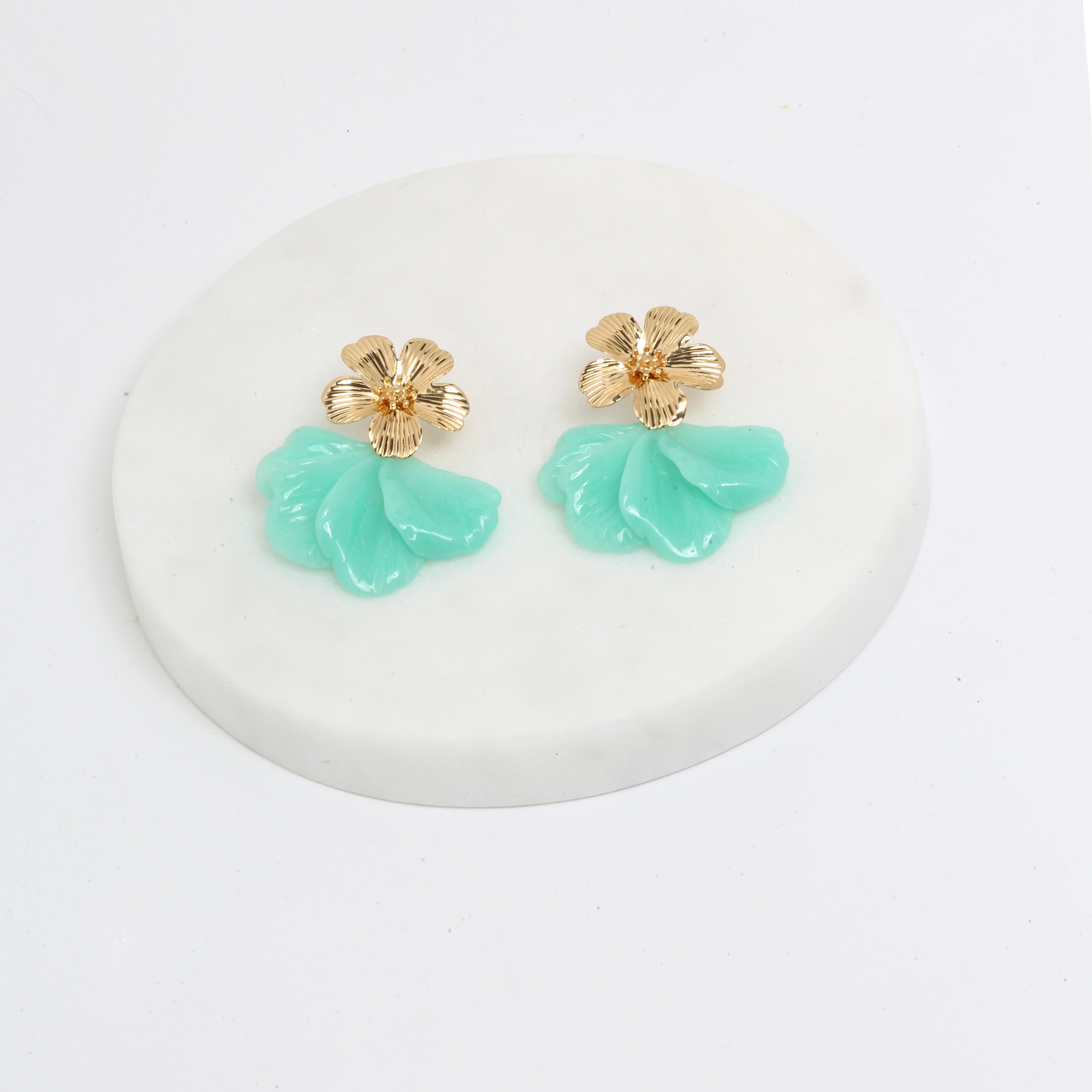 Floral turquoise earrings