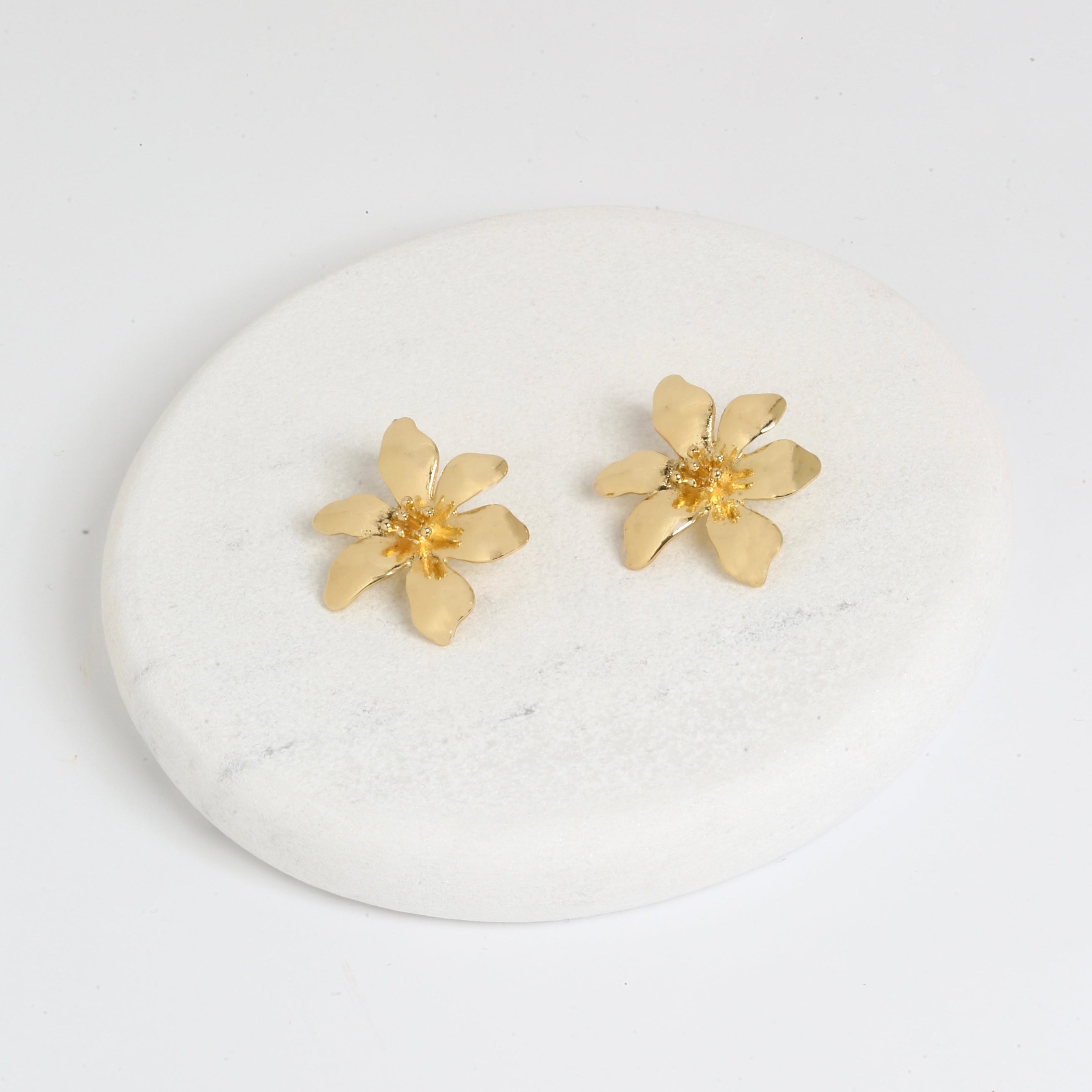 Hawaiian floral earrings