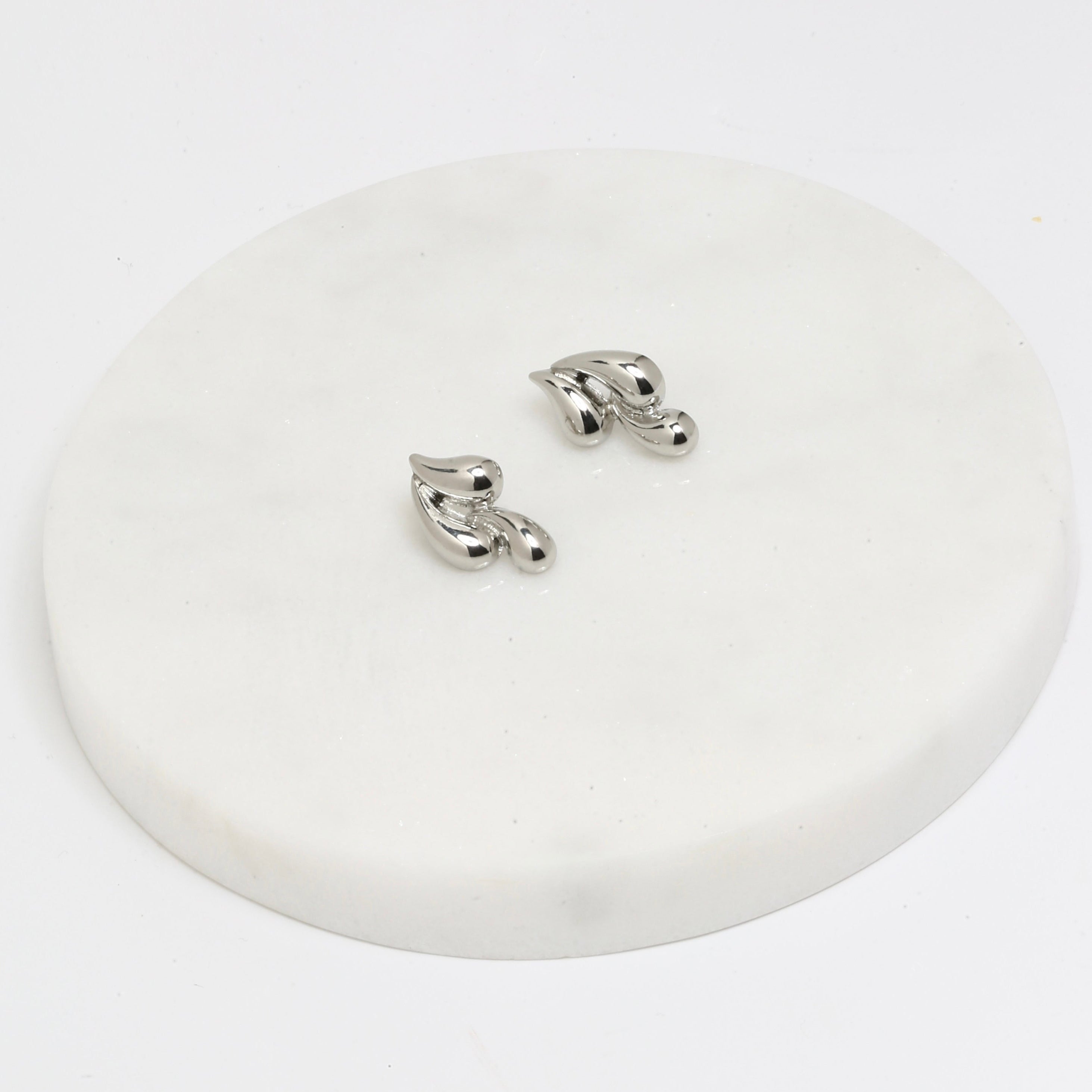 Triple teardrop studs