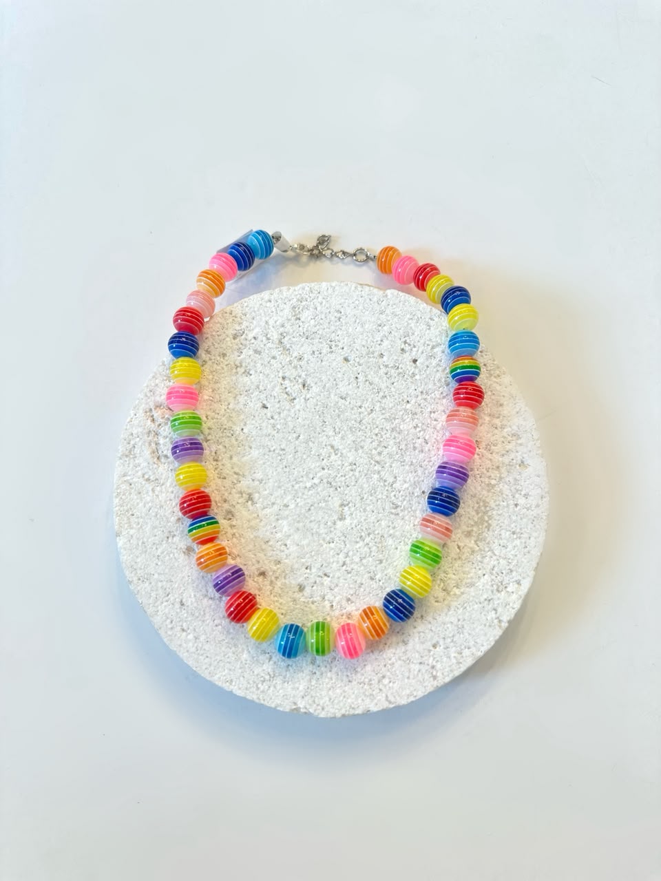 Multicolor striped thick necklace