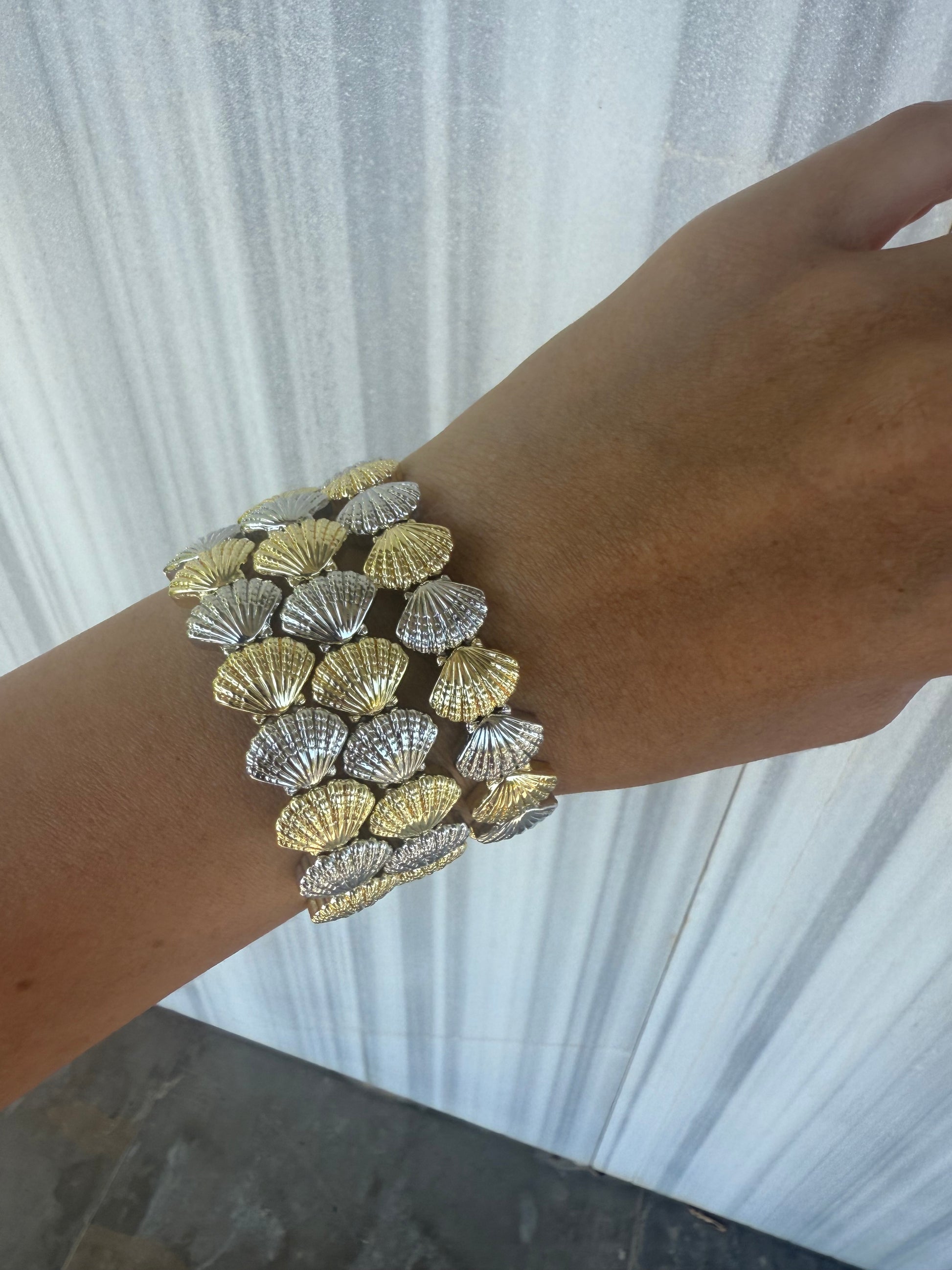 Two-tone Shells bracelet