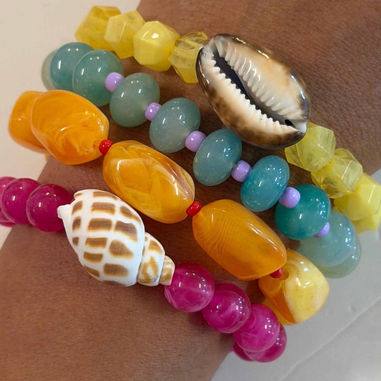 Set of 4 chunky bracelets