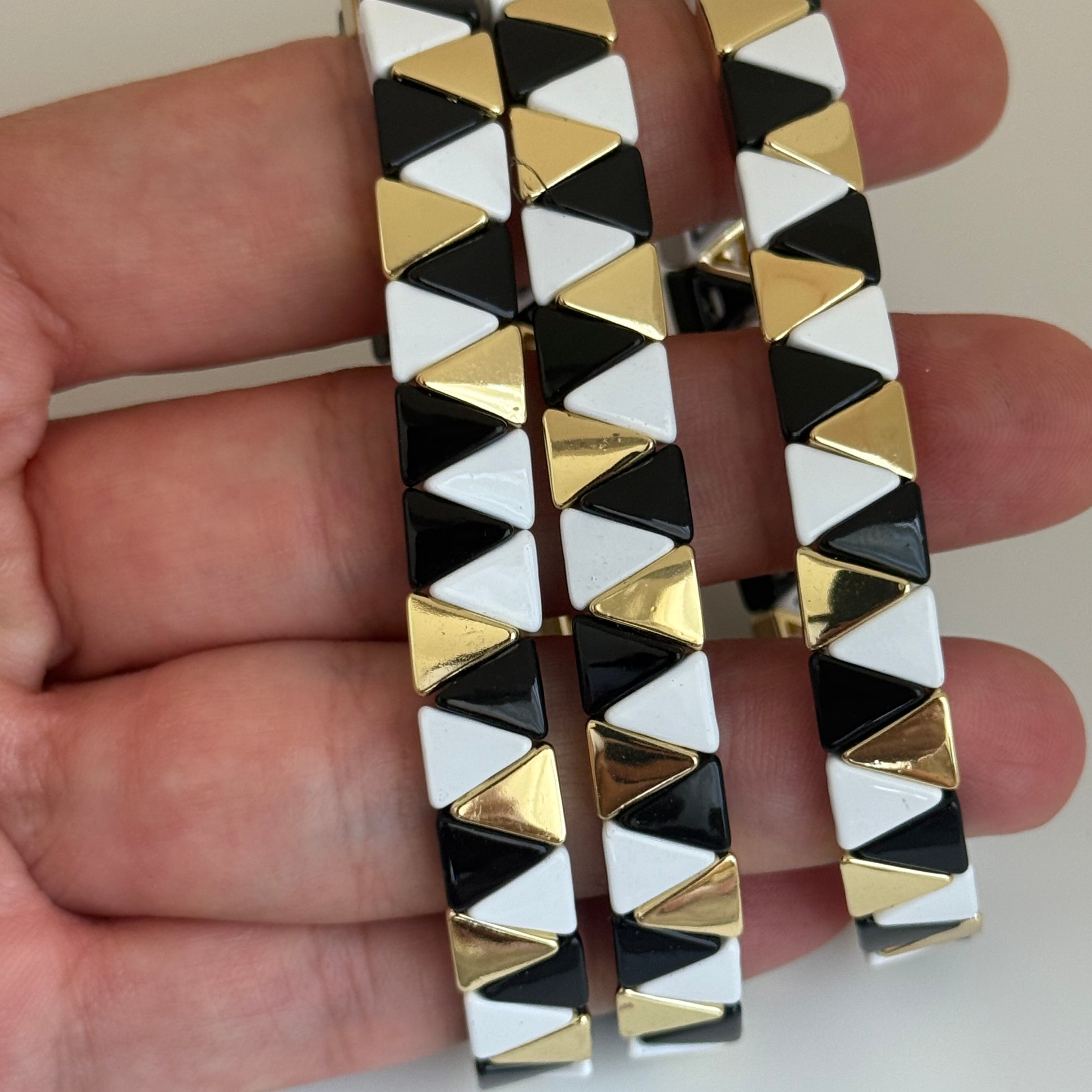 B&W enamel stretch bracelet