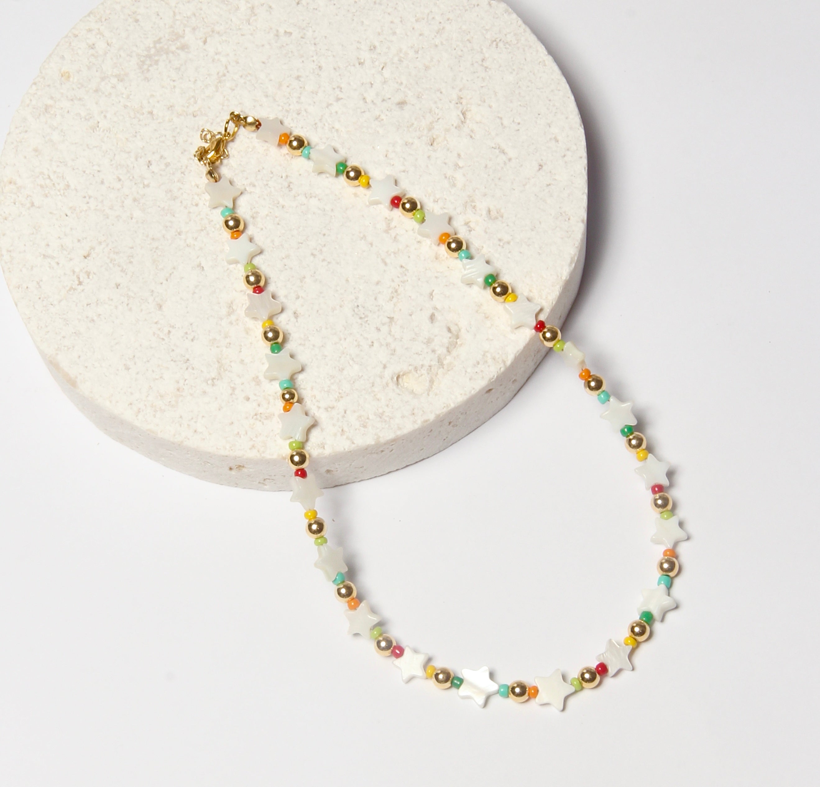 White stars necklace