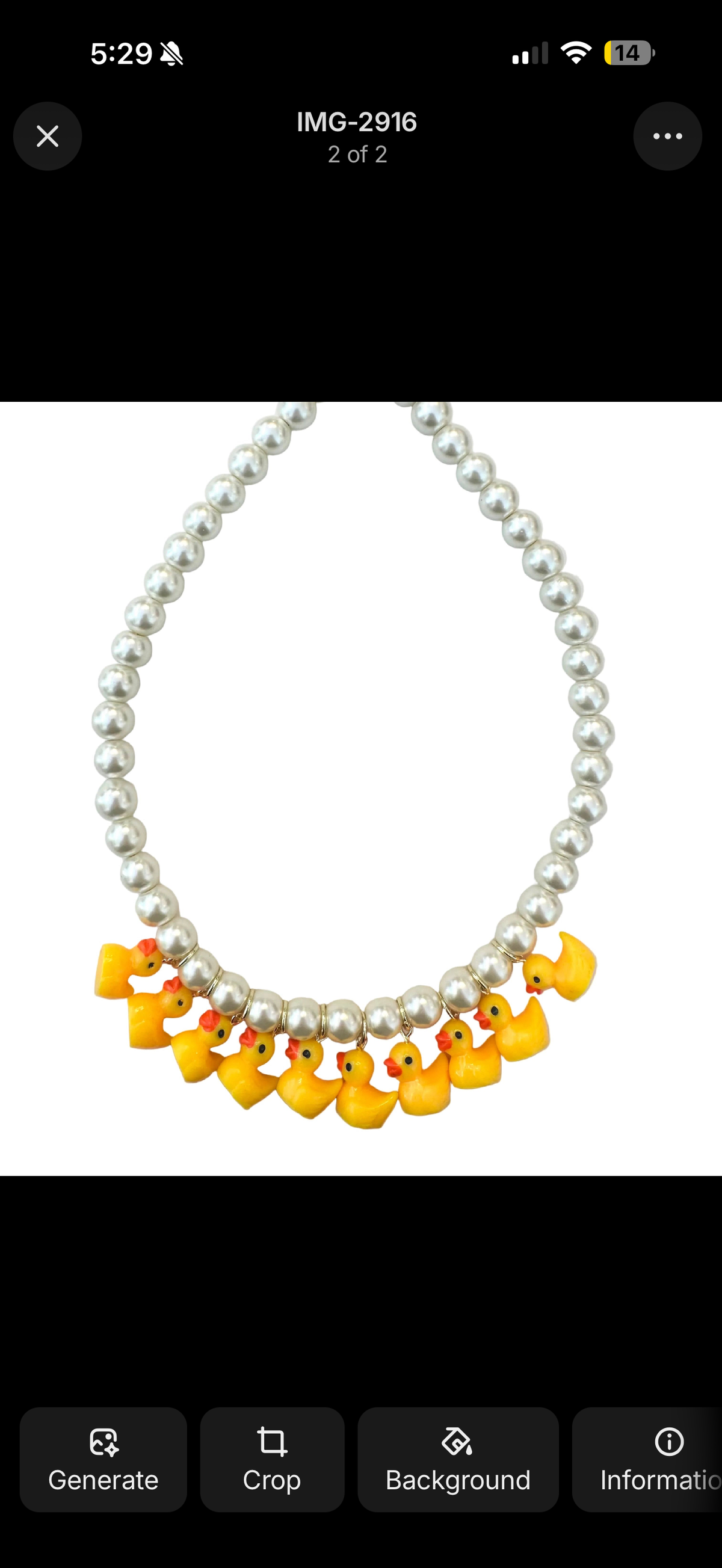 Big pearl duck necklace