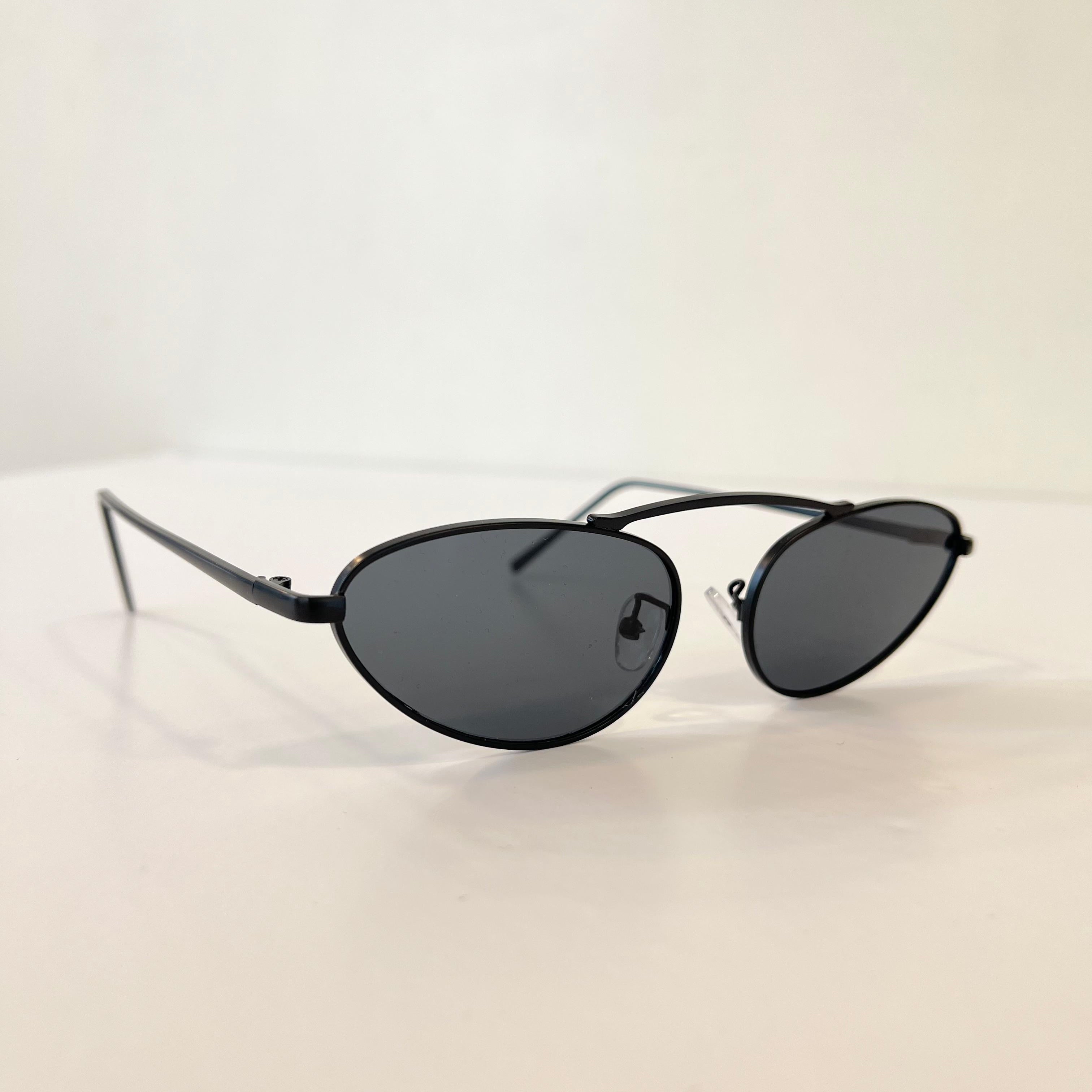 Cat eye sunglasses