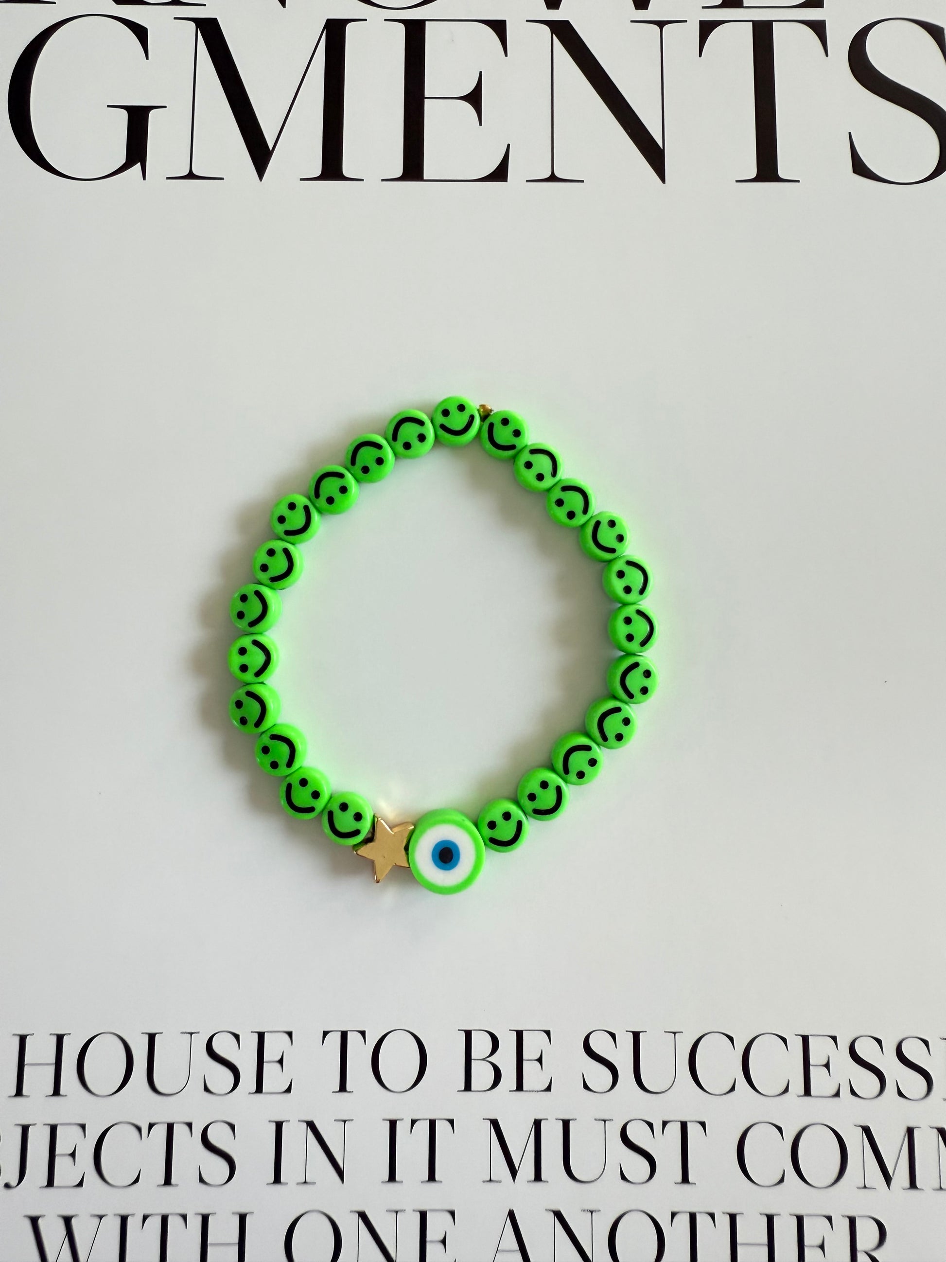 Green full smile bracelet