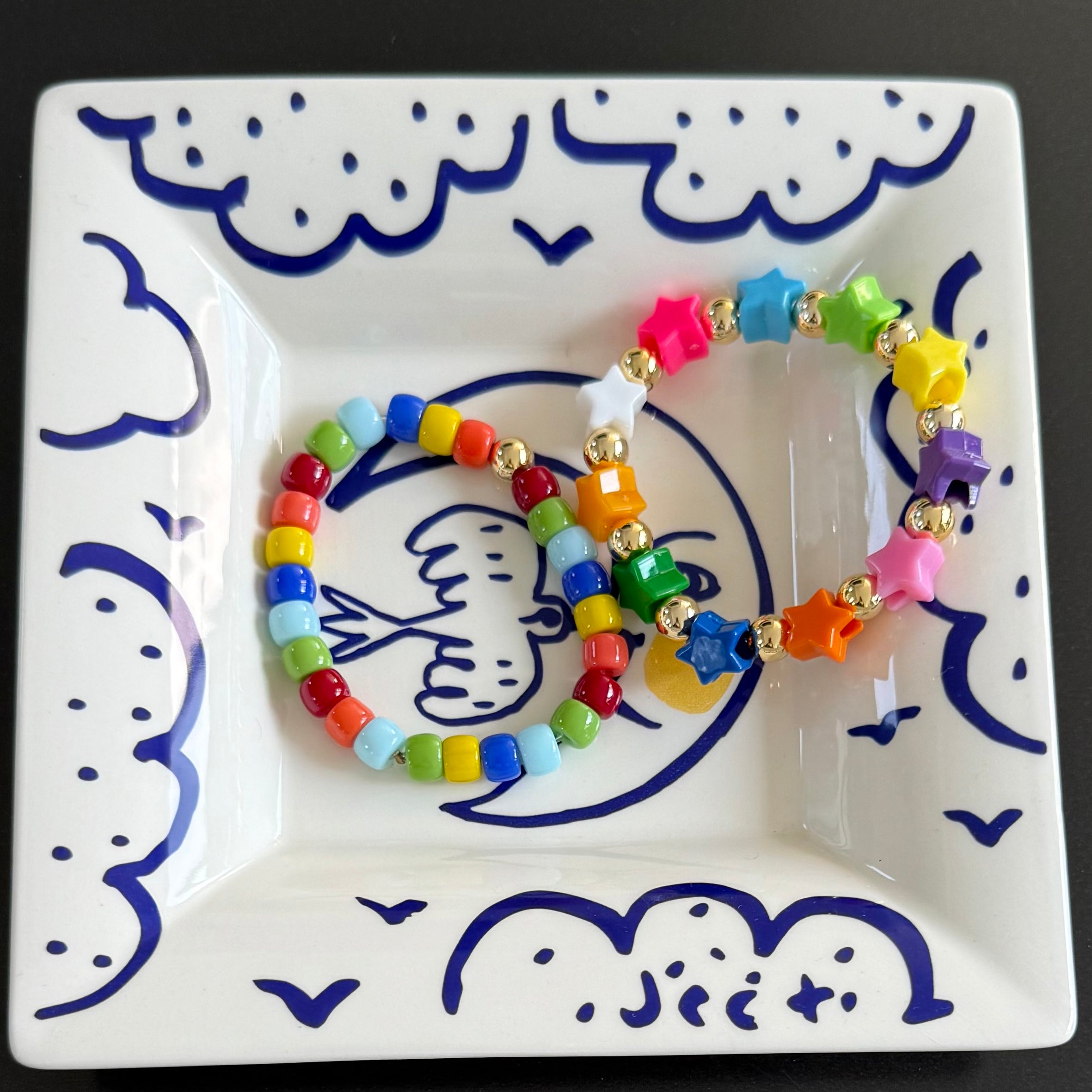 Glass pony beads bracelet