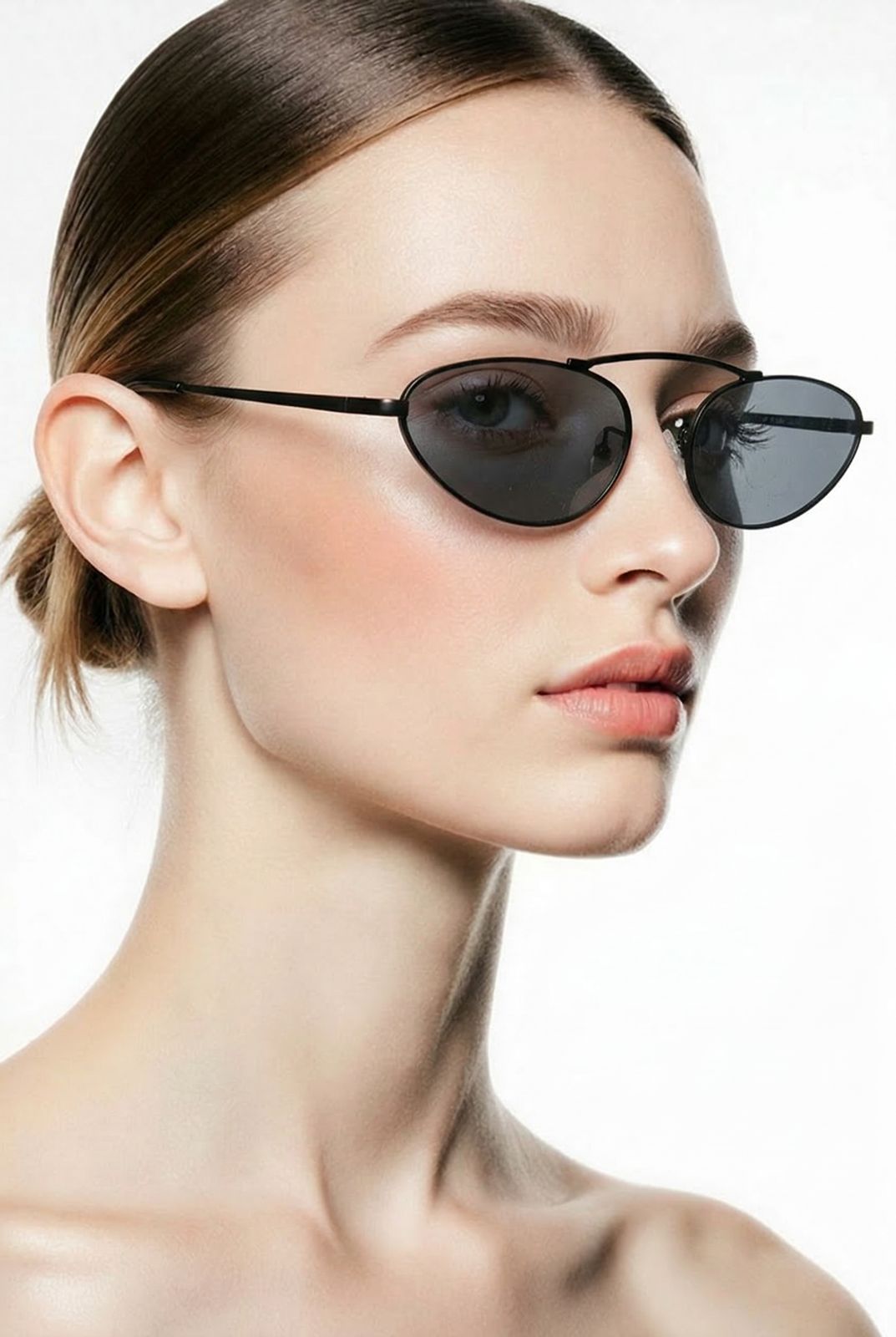 Cat eye sunglasses