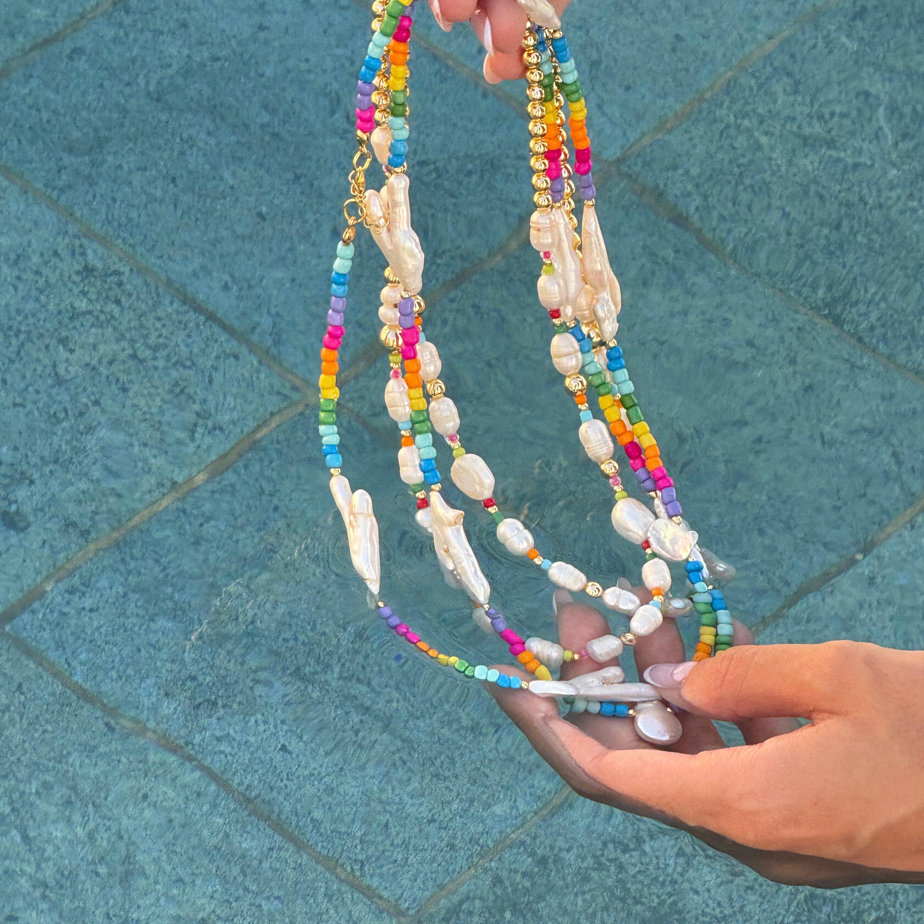 Colorful pearl necklace