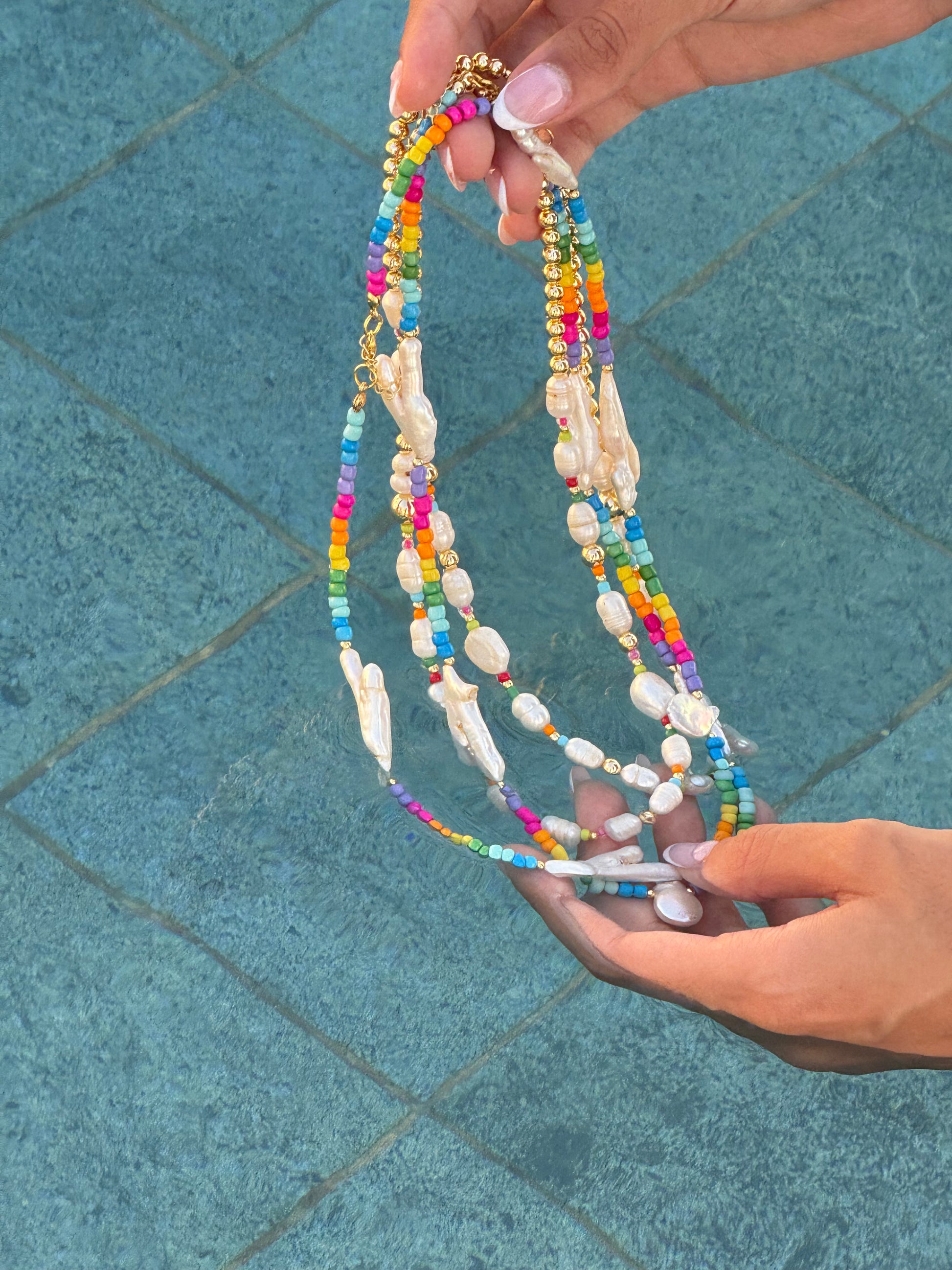 Water pearl necklace