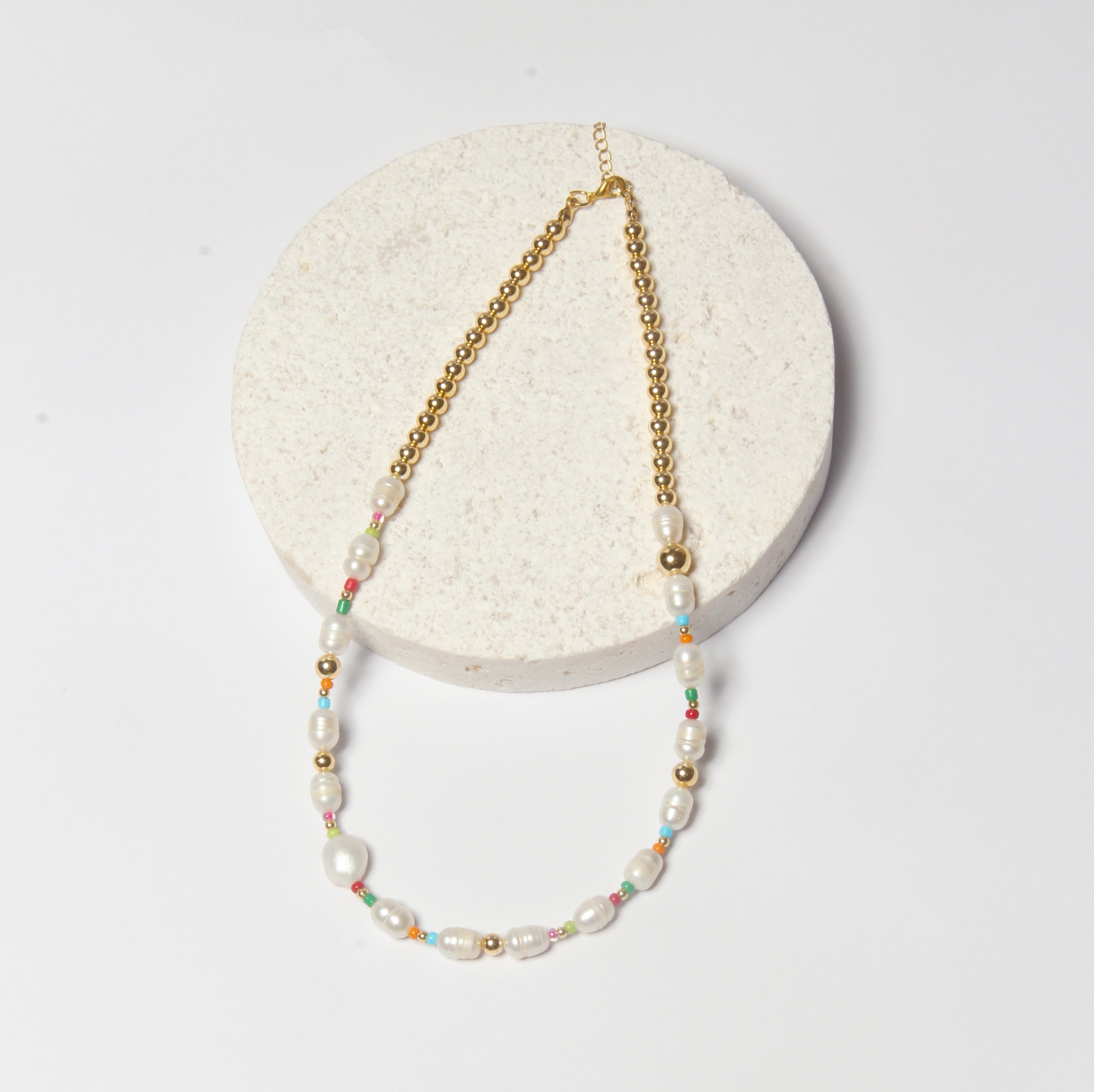 Water pearl necklace