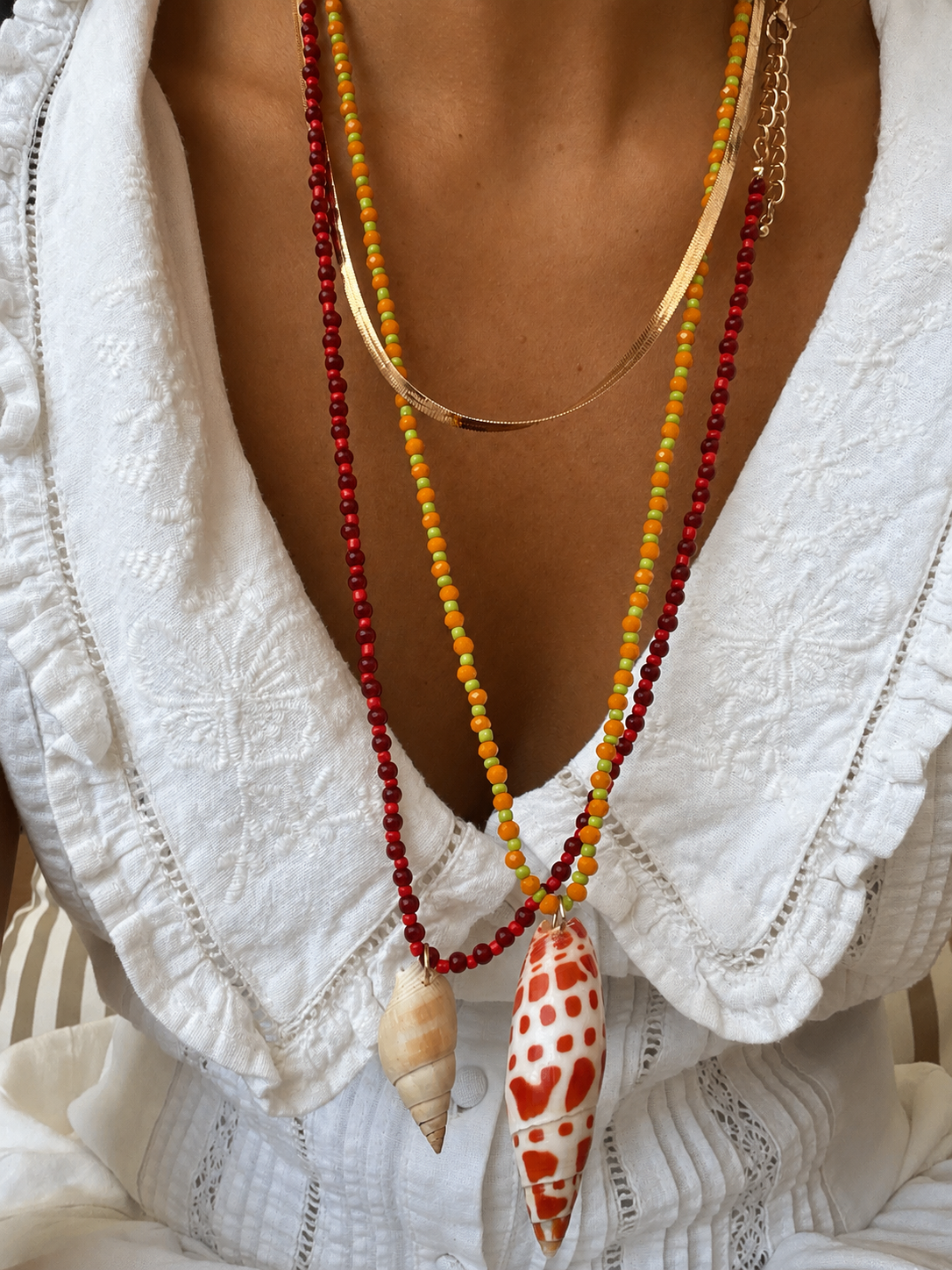 3 layered shells necklace