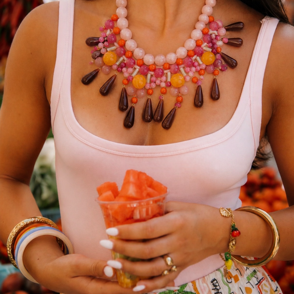 Oversized sunset necklace