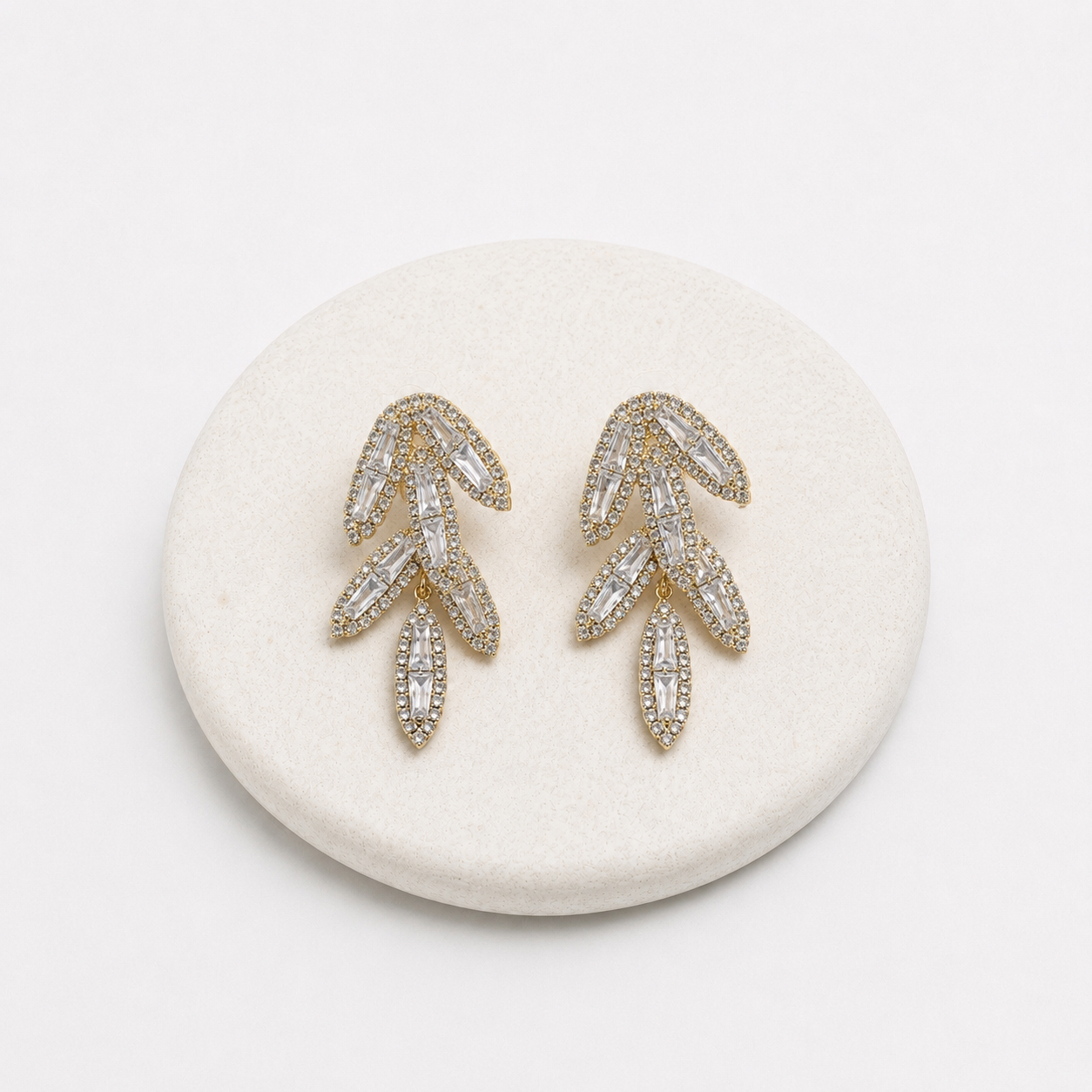 Leaf drop sparkly earrings