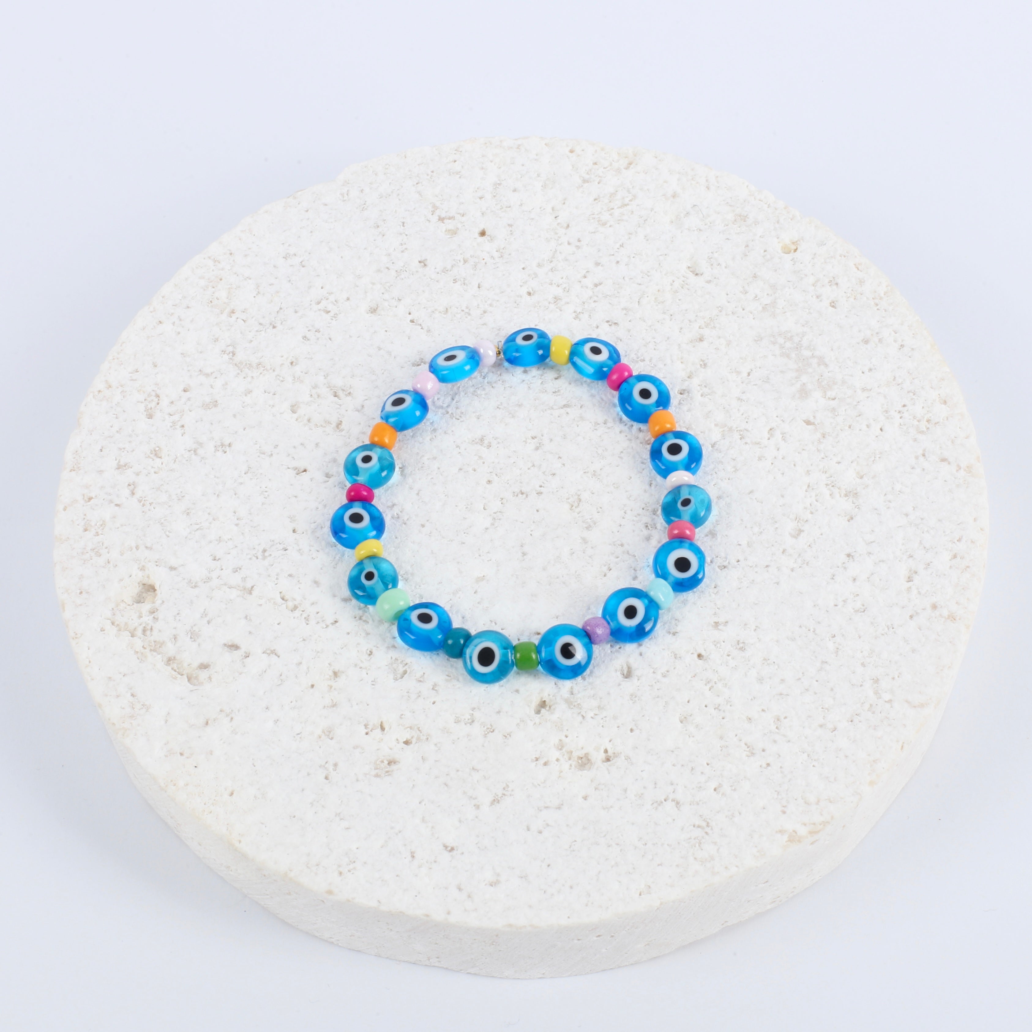 Turquoise eye bracelet