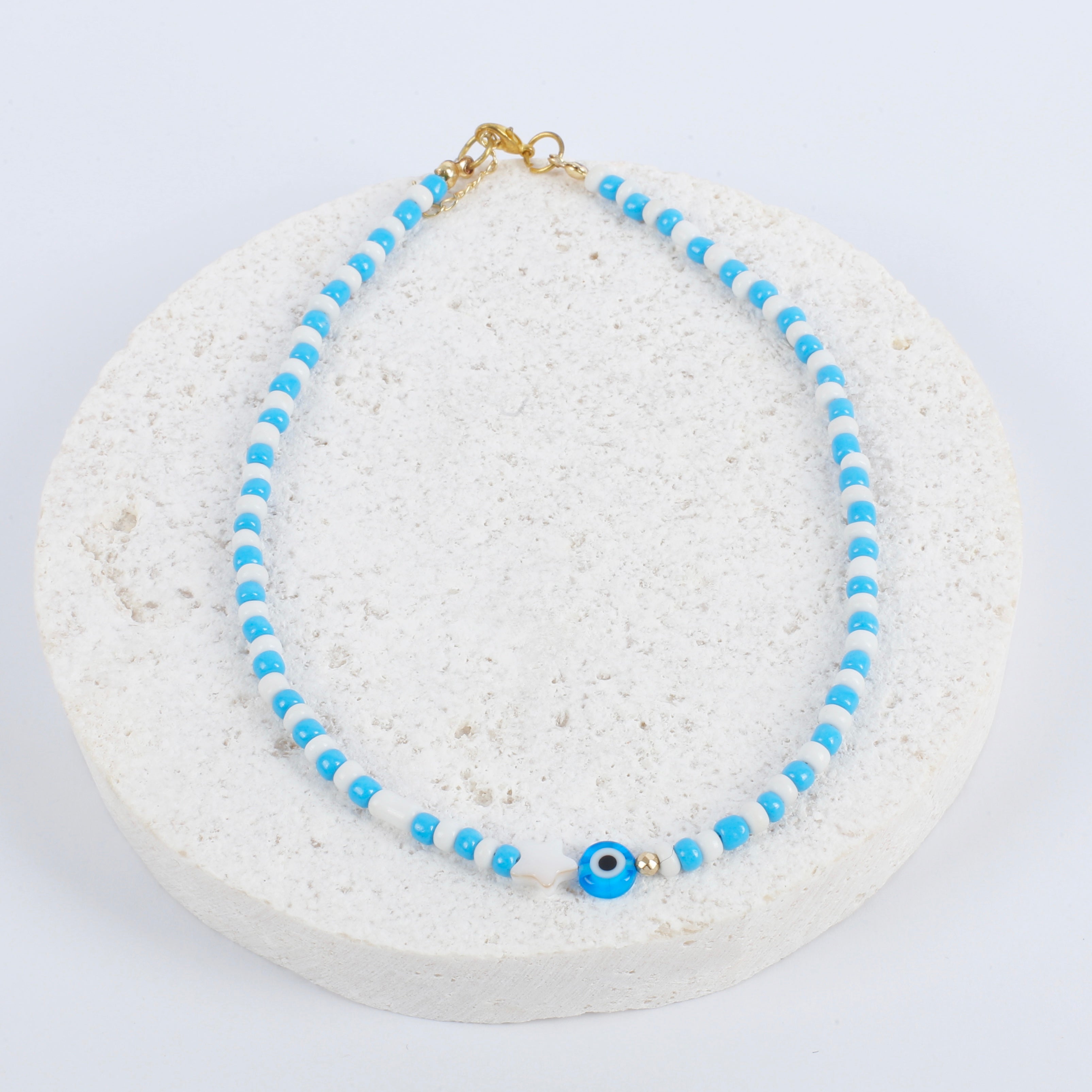 Shades of blue necklace