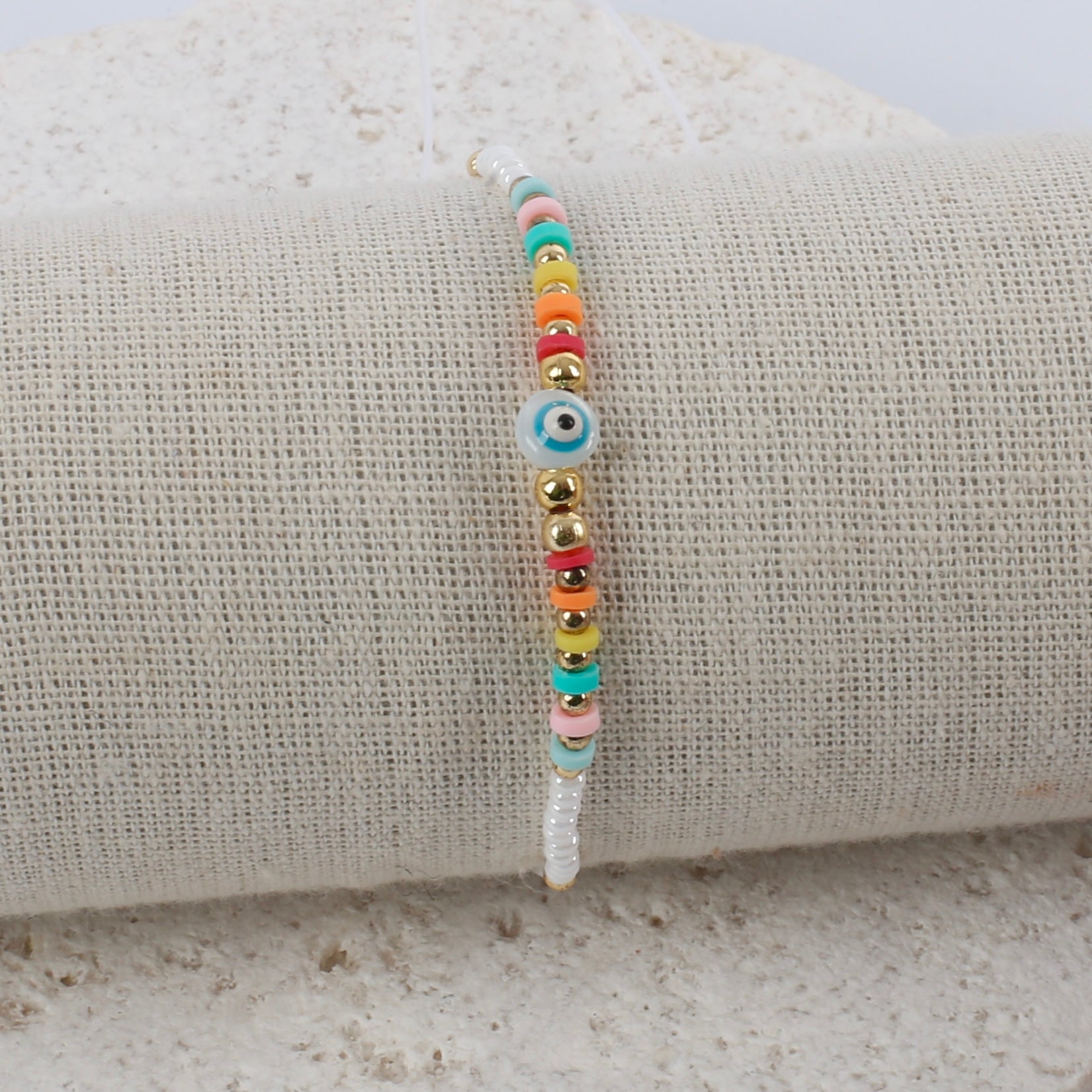 Multicolor eye bracelet