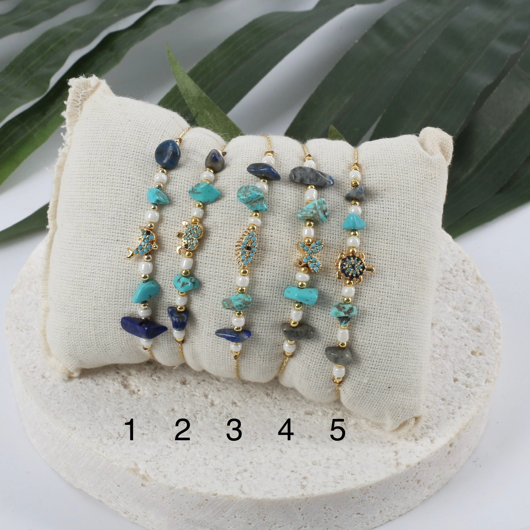 Blue stones bracelet