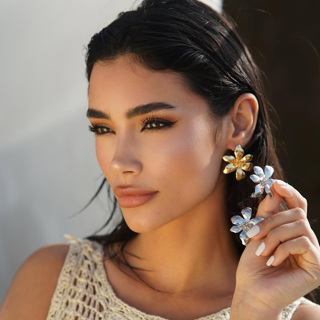 Hawaiian floral earrings