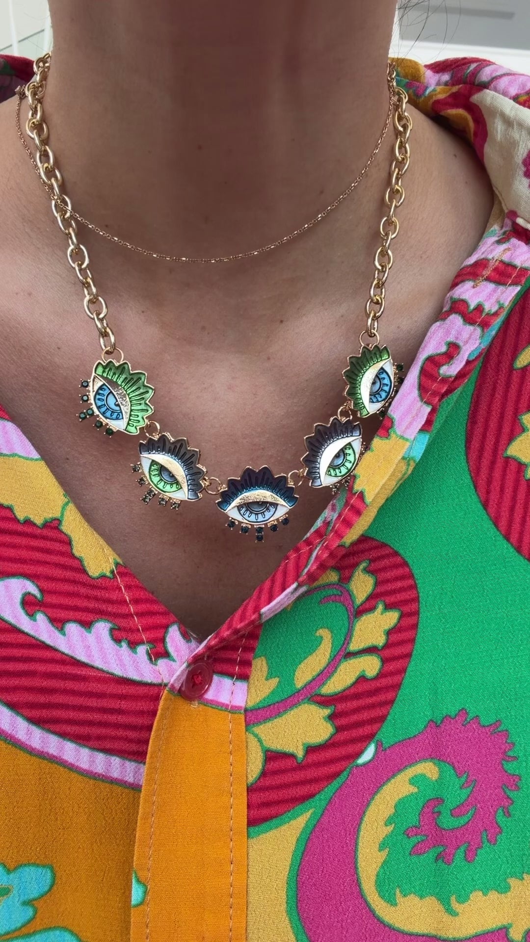 All eyes blue & green chain necklace
