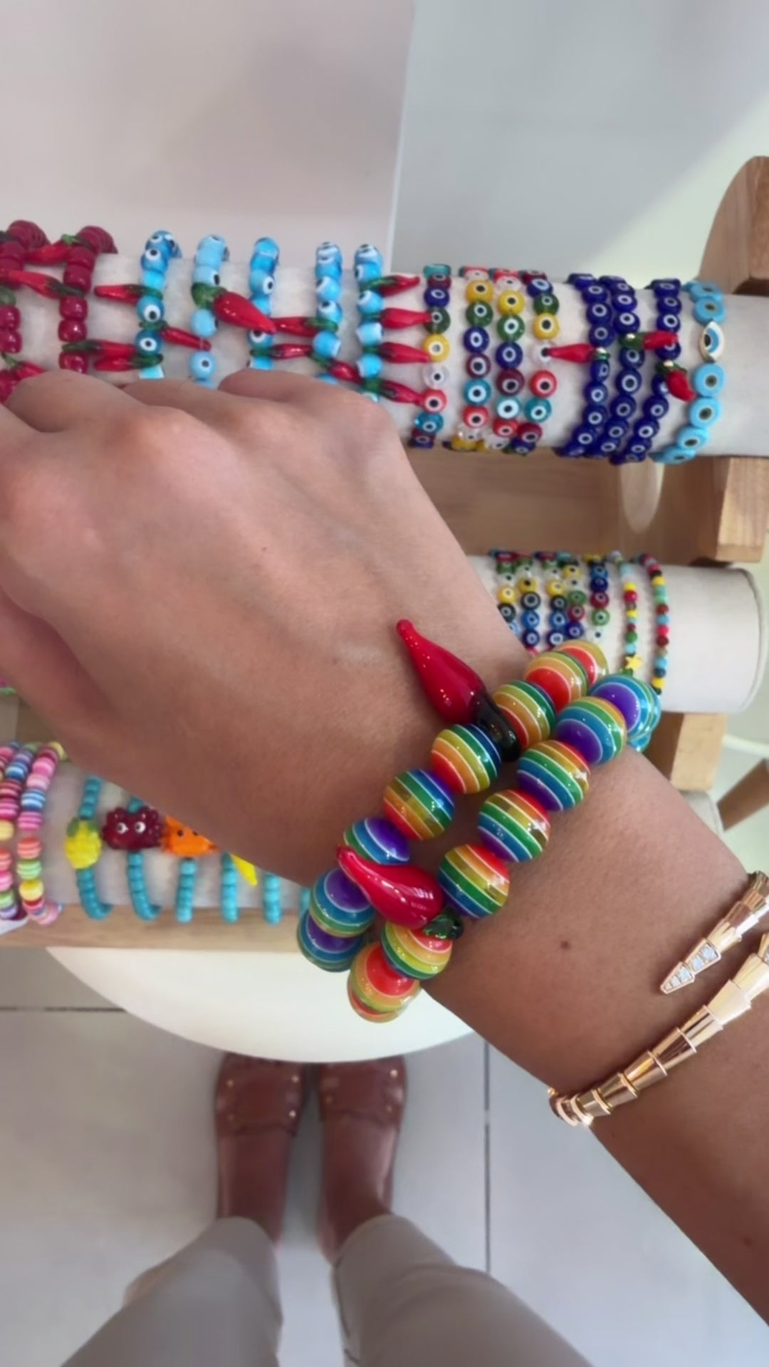 Rainbow bracelet with chilly